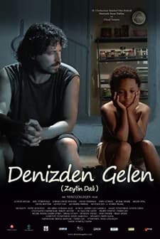 Denizden Gelen (2010) afişi