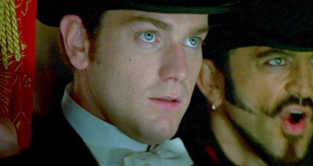 Kırmızı Değirmen Fotoğrafı