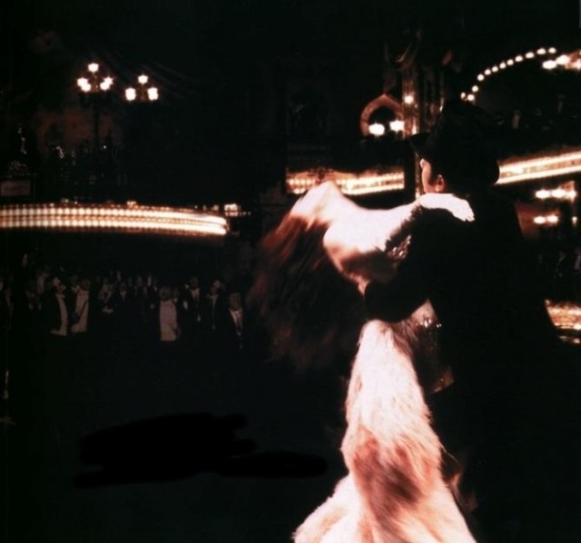 Kırmızı Değirmen Fotoğrafı