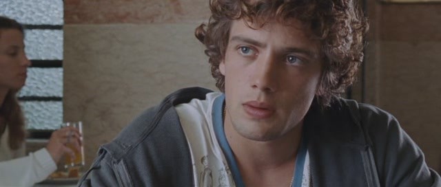 From Beginning To End fotoğrafı