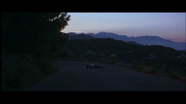 Karanlık Yolculuk Fotoğrafı