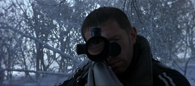 Düşman Hattında Fotoğrafı