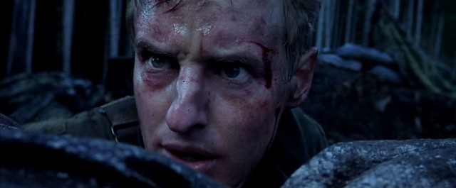 Düşman Hattında Fotoğrafı