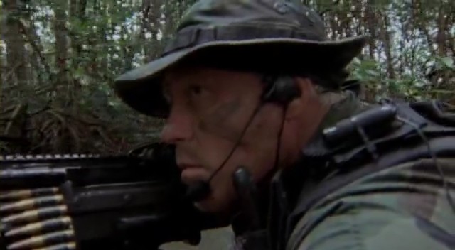 Düşman Hattında Fotoğrafı