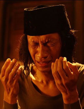 The Threatening Prayer fotoğrafı