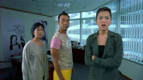 My Left Eye Sees Ghosts Fotoğrafı