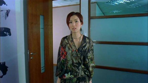 My Left Eye Sees Ghosts fotoğrafı