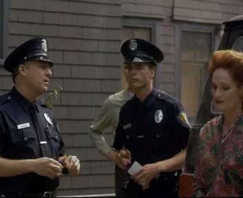 Merdiven Altındakiler fotoğrafı