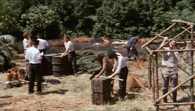 The Land That Time Forgot fotoğrafı