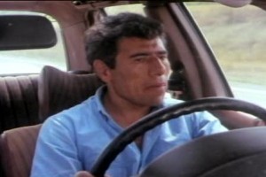 Fikrimin İnce Gülü - Sarı Mercedes Fotoğrafı