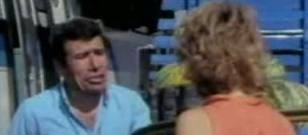 Fikrimin İnce Gülü - Sarı Mercedes Fotoğrafı