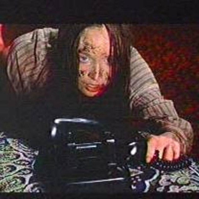 Mezarına Tüküreceğim Fotoğrafı