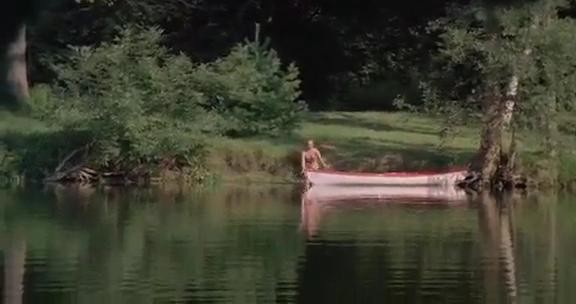 Mezarına Tüküreceğim Fotoğrafı