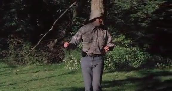 Mezarına Tüküreceğim Fotoğrafı