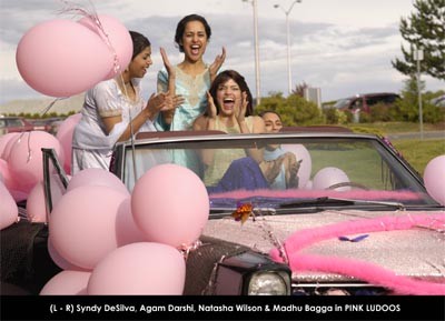 Pink Ludoos fotoğrafı