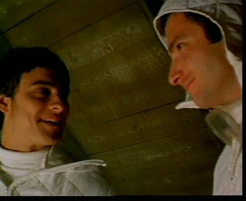 Shooting Fish fotoğrafı