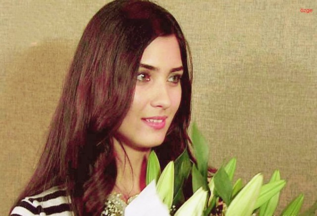 Gönül çelen Fotoğrafı