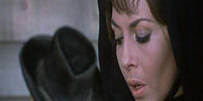 Une Corde, Un Colt... Fotoğrafı