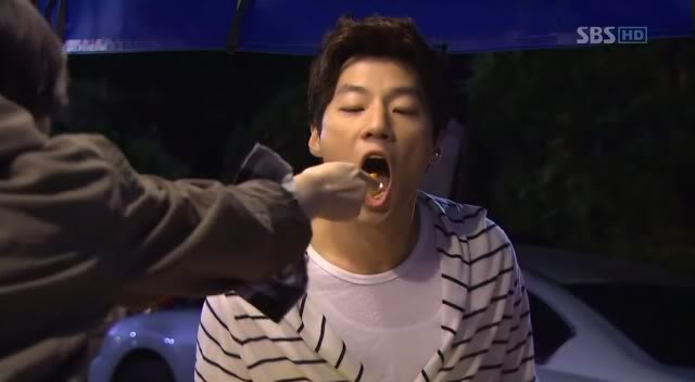 Smile, You Fotoğrafı