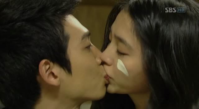 Smile, You Fotoğrafı