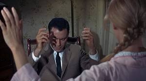 Yürek Yalnız Bir Avcıdır Fotoğrafı