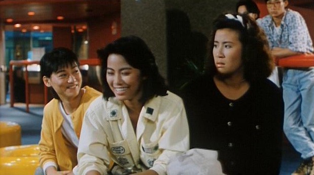 The Inspector Wear Skirts Fotoğrafı