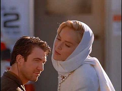 Where Sleeping Dogs Lie fotoğrafı