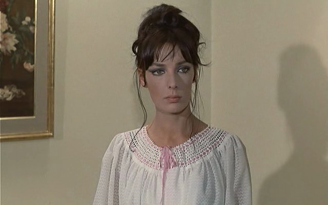 Marie-chantal Contre Le Docteur Kha fotoğrafı