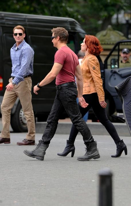 Yenilmezler Fotoğrafı