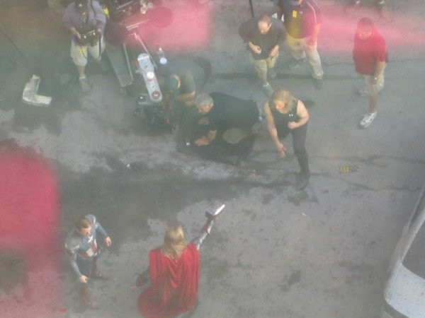 Yenilmezler Fotoğrafı