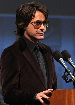 Yenilmezler Fotoğrafı