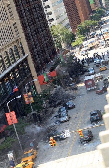 Yenilmezler Fotoğrafı