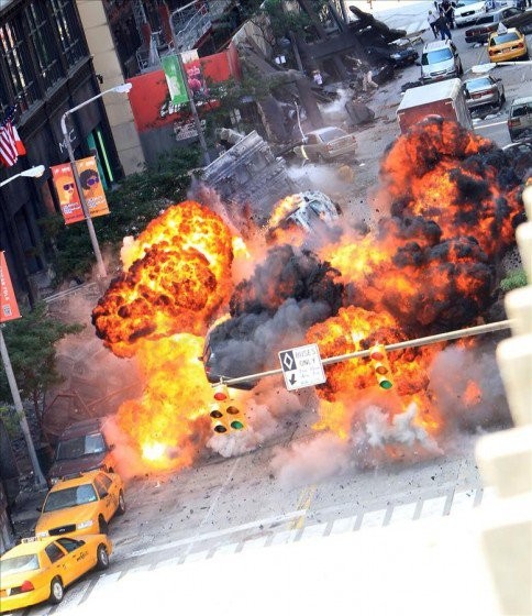 Yenilmezler Fotoğrafı