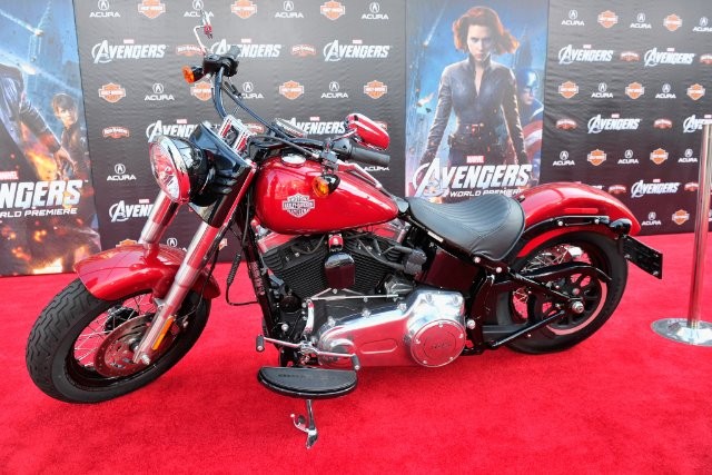 Yenilmezler Fotoğrafı