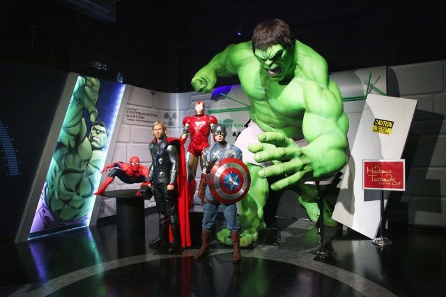 Yenilmezler Fotoğrafı