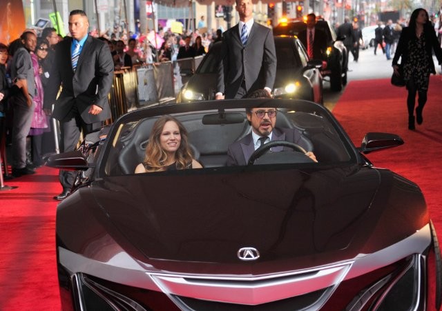 Yenilmezler Fotoğrafı