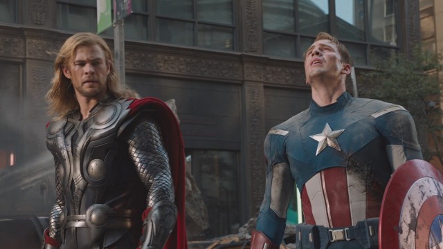 Yenilmezler Fotoğrafı