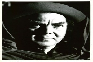 Notre Dame'ın Kamburu Fotoğrafı