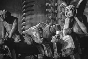 Notre Dame'ın Kamburu Fotoğrafı