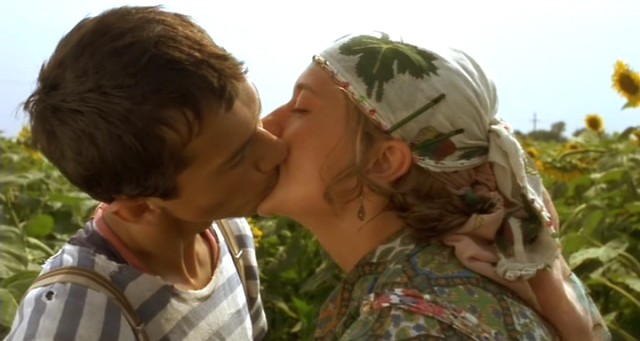 Kara Kedi Ak Kedi Fotoğrafı