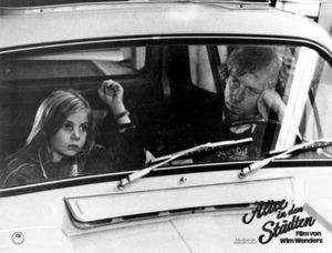 Alice Kentlerde Fotoğrafı