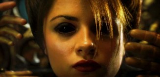 Aynalı Maske fotoğrafı