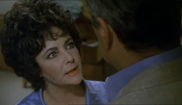 Ve Ayna Kırıldı fotoğrafı