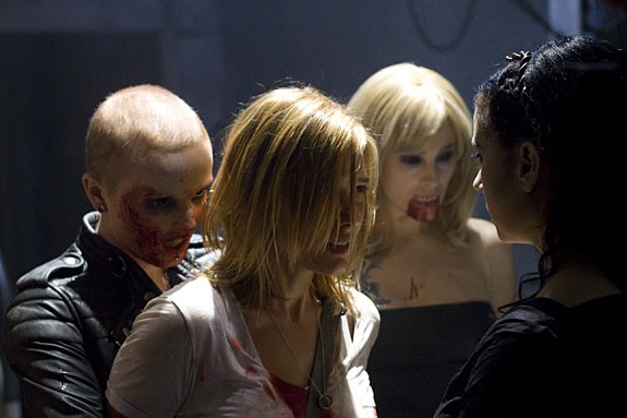 30 Gün Gece 2 fotoğrafı