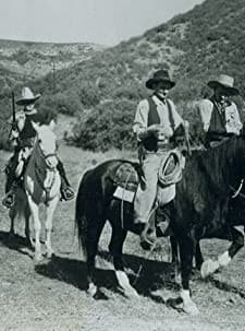 Law Beyond The Range (1935) afişi