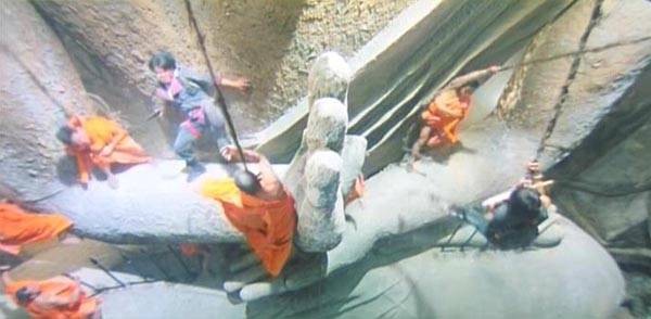 The Seventh Curse Fotoğrafı