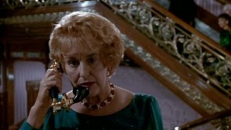 Çıplak Silah 2 Fotoğrafı