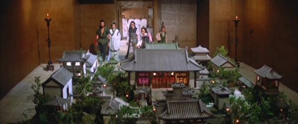 Swordsman And Enchantress Fotoğrafı