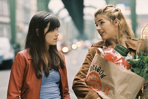 Freche Mädchen 2 fotoğrafı