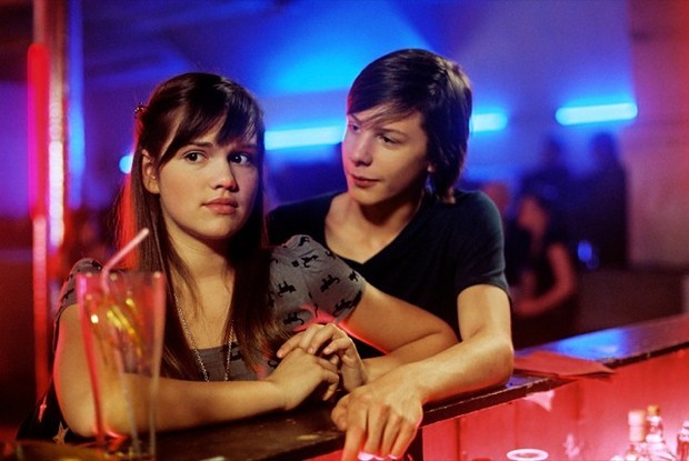 Freche Mädchen 2 fotoğrafı